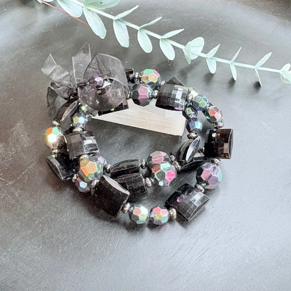 Black Acrylic Beaded Bracelet Set | ‎ Stretch | Iridescent Gothic Boho Stack